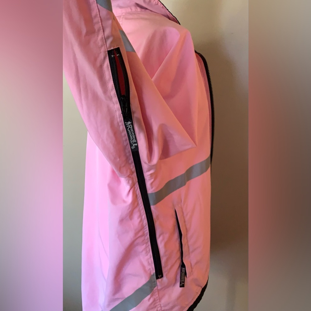 Running Room Jacket - Picture 4 of 8